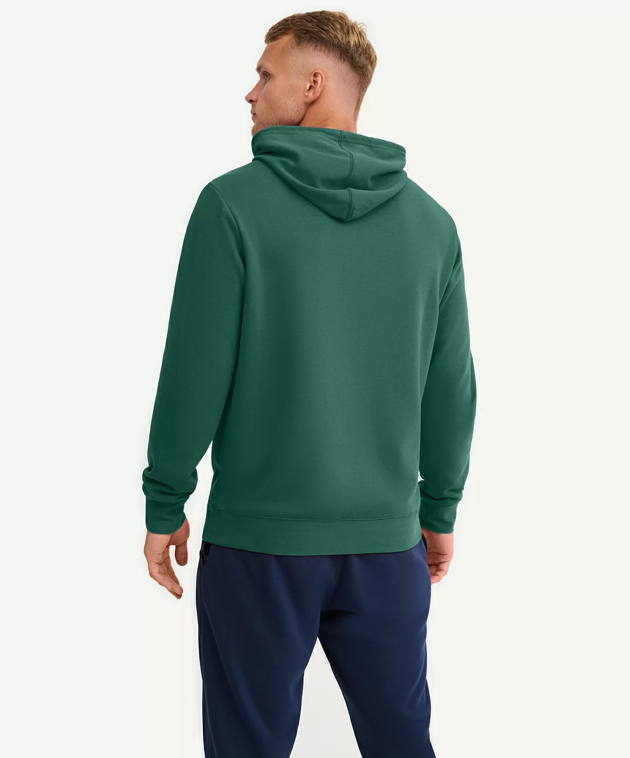 Реальное фото Худи ESSENTIAL Cotton Hoodie, темно-зеленый от магазина СпортСЕ