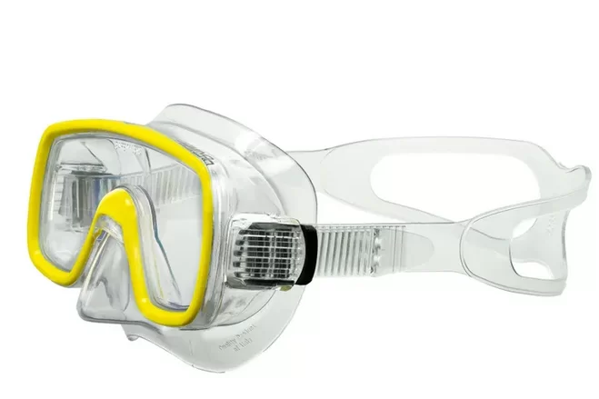Реальное фото Маска для плавания Salvas Domino Mask р.Junior желтый CA105C1TGSTH от магазина СпортСЕ