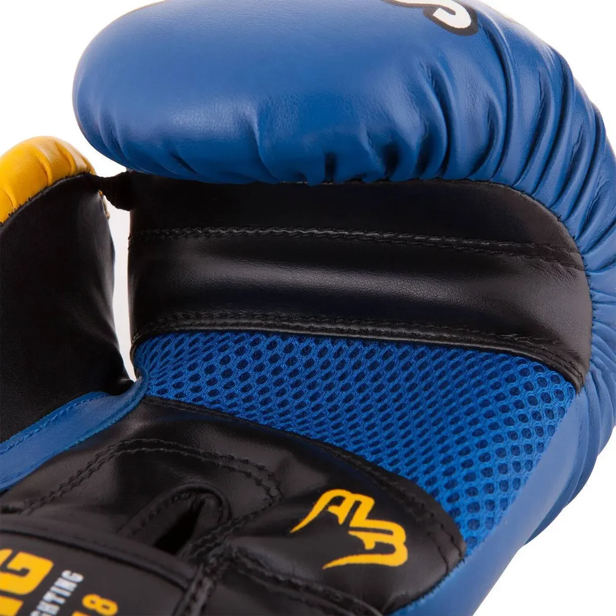Перчатки боксерские Roomaif RBG-248 Dyex blue Перчатки боксерские Roomaif RBG-248 Dyex blue по низким ценам в Томске и Северске