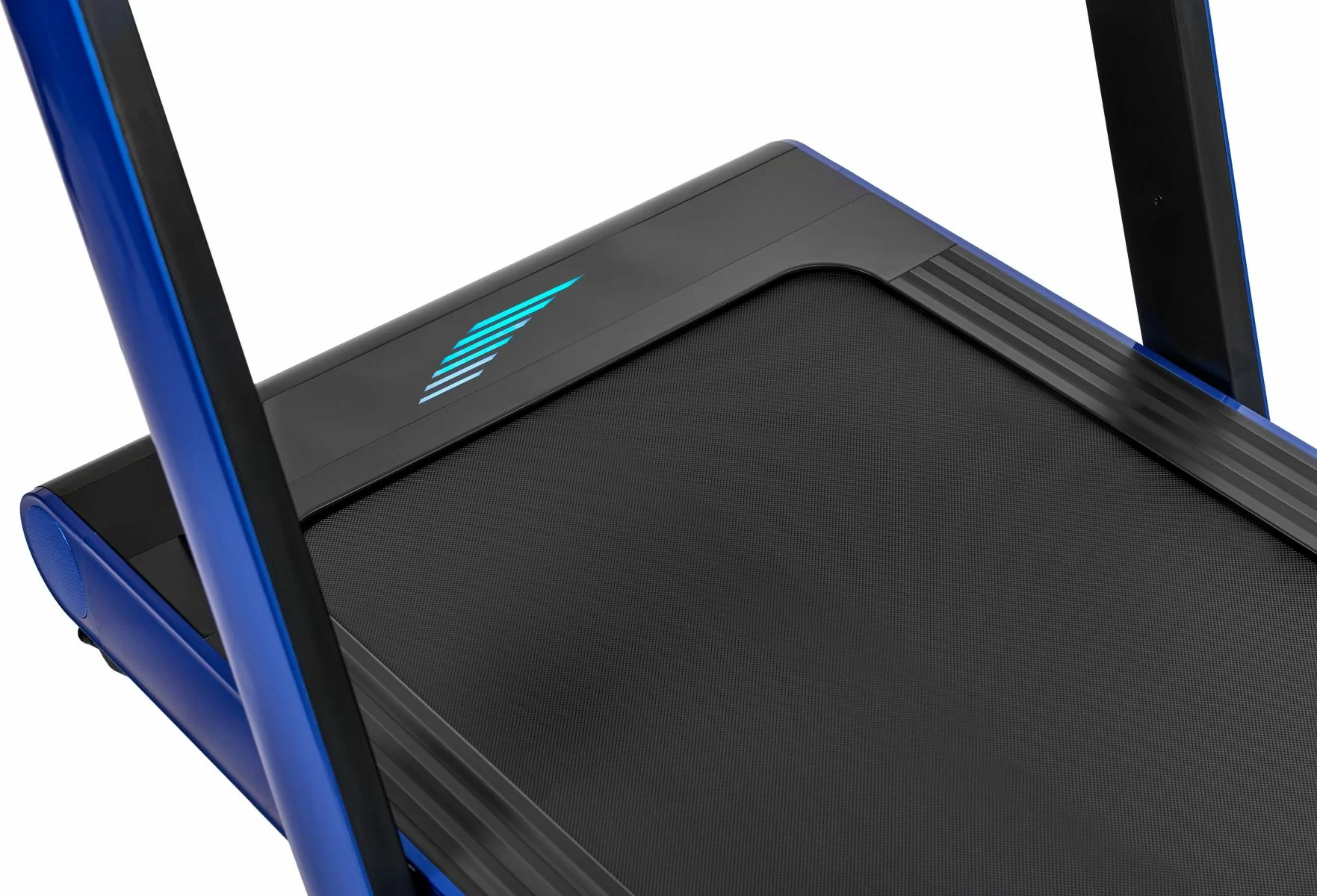 Реальное фото Беговая дорожка Titanium Masters Slimtech C20, синяя от магазина СпортСЕ