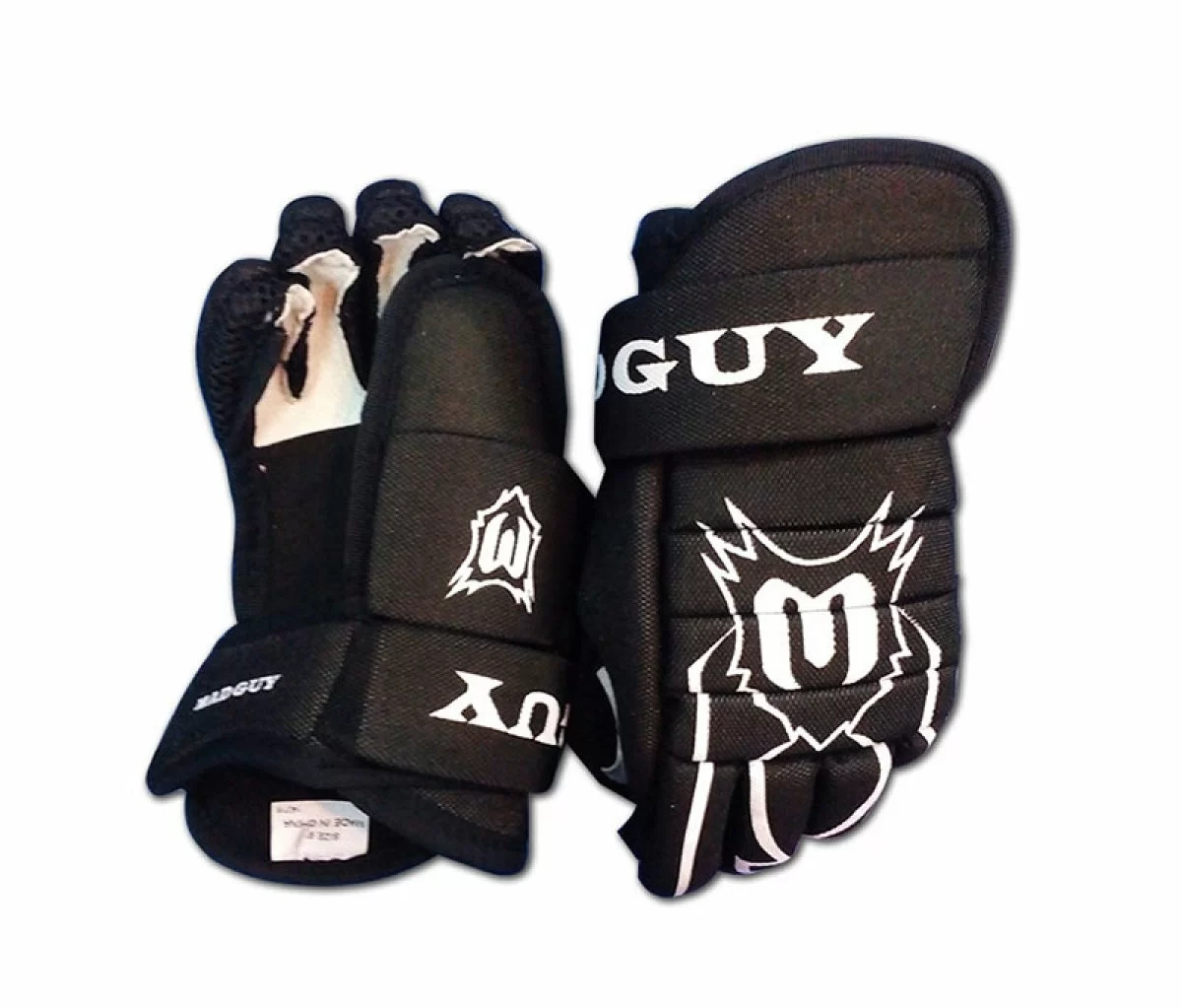 Реальное фото Перчатки игрока Mad Guy Эко Лайн 8" дет черный от магазина СпортСЕ