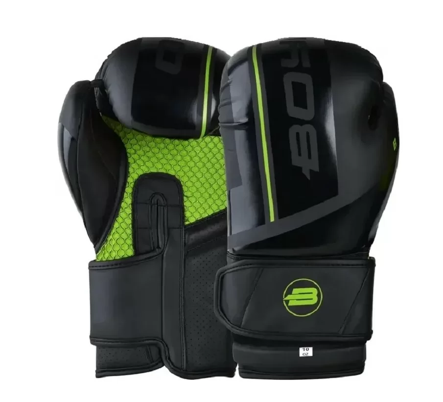 Реальное фото Перчатки боксерские BoyBo B-Series флекс зеленые BBG400 от магазина СпортСЕ