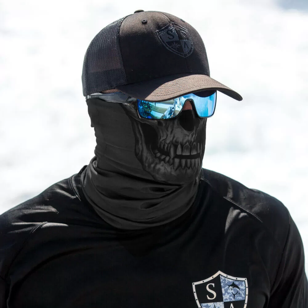 Реальное фото Шарф-маска (гейтер) SA Co. black skull SA-50215 от магазина СпортСЕ