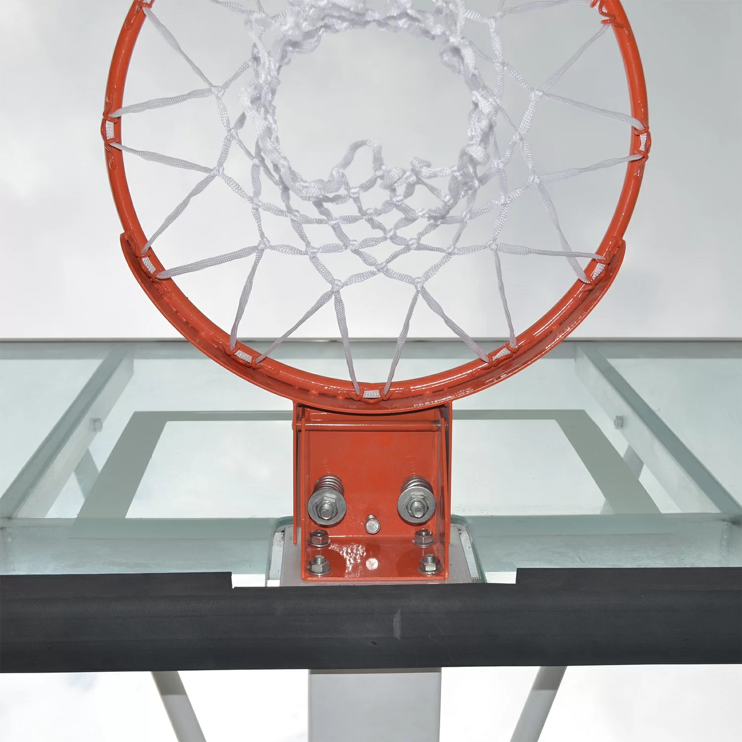 Реальное фото Баскетбольная мобильная стойка DFC STAND72G PRO 180x105см стекло 12мм (шесть коробов) от магазина СпортСЕ