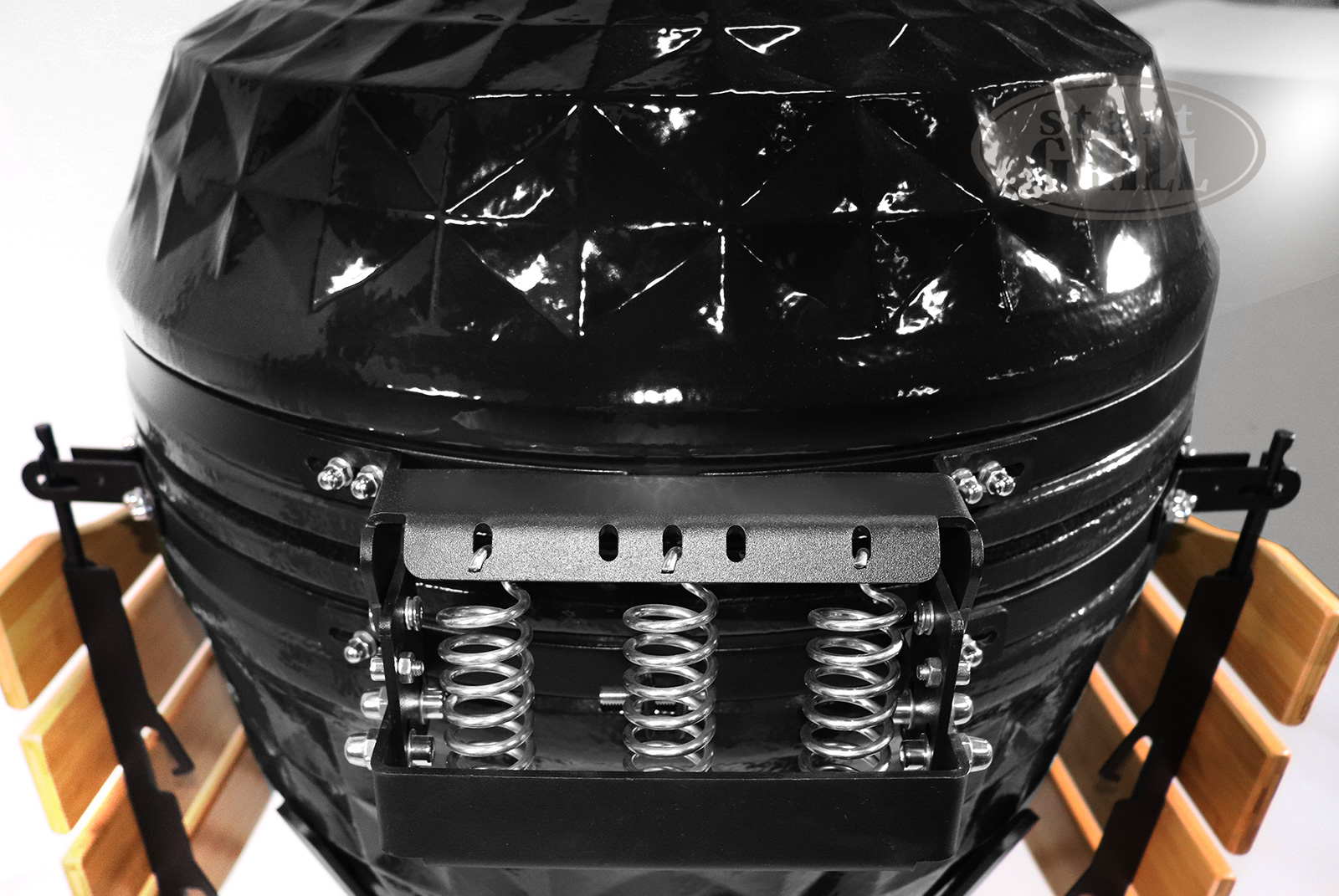  Керамический гриль-барбекю 24 дюйма (черный) (61 см) по низким ценам в Томске и Северске