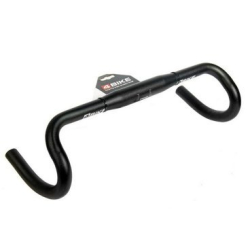 Руль 4Bike алюминиевый шоссейный DR-AL-210BT W:420 d-31.8 инд. упак. чёрный ARV000012 Руль 4Bike алюминиевый шоссейный DR-AL-210BT W:420 d-31.8 инд. упак. чёрный ARV000012