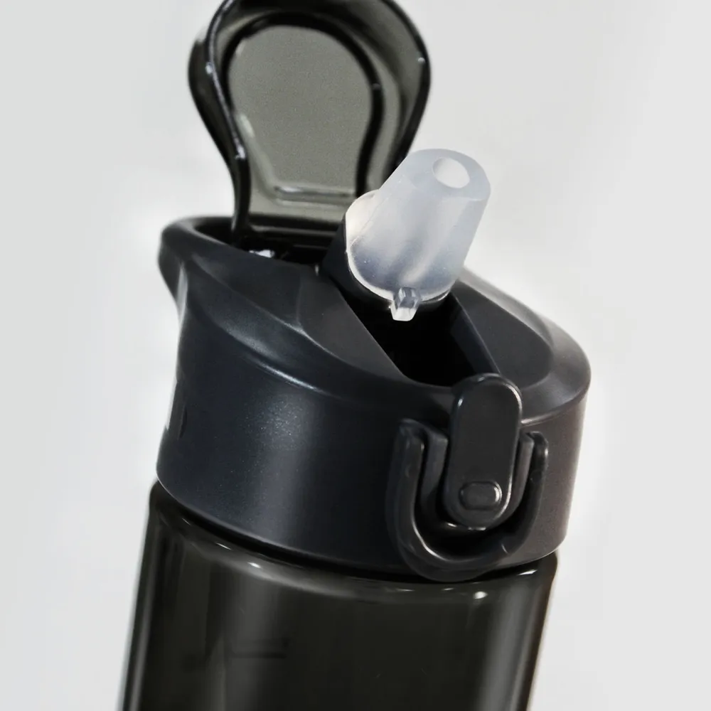 Реальное фото Бутылка для воды Be First 750 мл ТРИТАН черная WB09-750-BLACK от магазина СпортСЕ